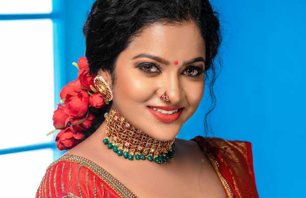 தூக்கில் தொங்கிய சித்ரா 