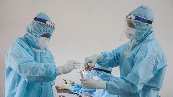 மீண்டும் தலைதூக்கும் கொரோனா