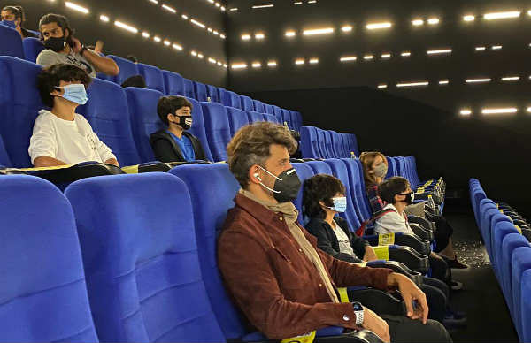 ஐமேக்ஸில் ஹிரித்திக்