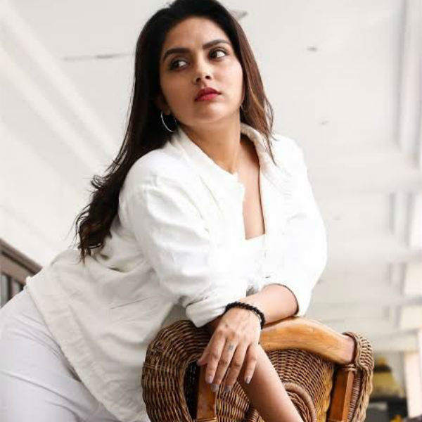 கார்யஷ்தன்