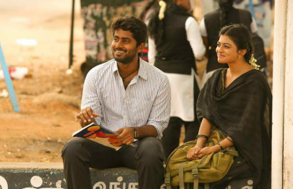 த்ரில்லர் கதையில்