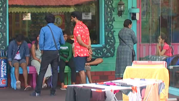 ஸ்தம்பித்த அர்ச்சனா