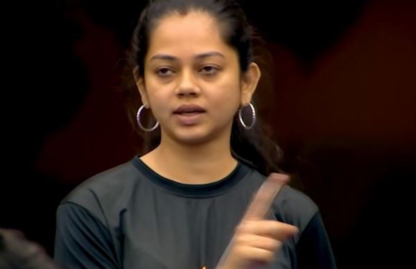 கோர்த்துவிடுவது போல் 