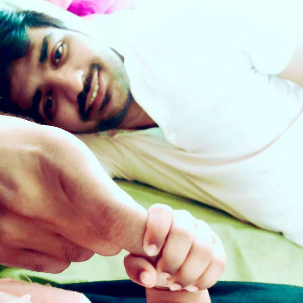 பெண் குழந்தை 