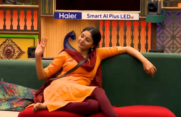 சனம் எவிக்ஷன் 