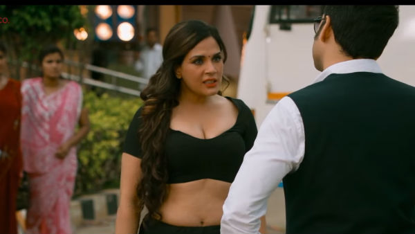 ஆபாச பட நடிகை