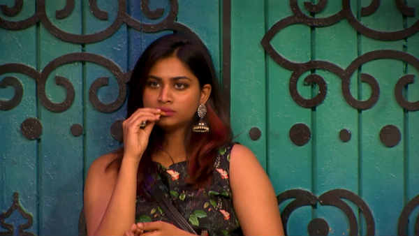 பேச ஆளு இருக்காது.. 