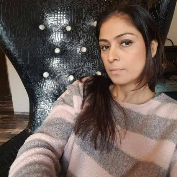 மீண்டும் லீட் ரோலில் 