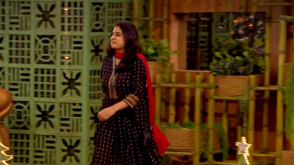 உள்ளே வந்த ஸ்ருதி 