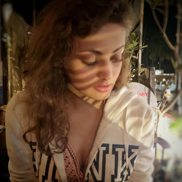 அதிக வாய்ப்பு 