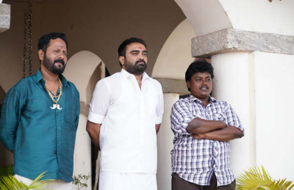 பிரபல நடிகர்கள் 