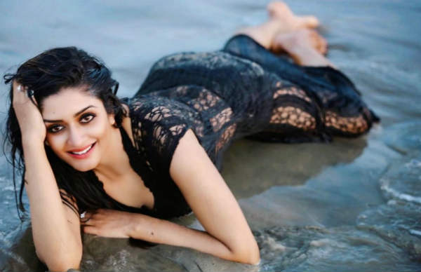 போட்டிக்கு தகுதி 