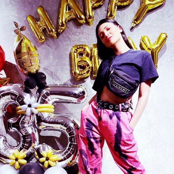 மும்பையில் கொண்டாட்டம்