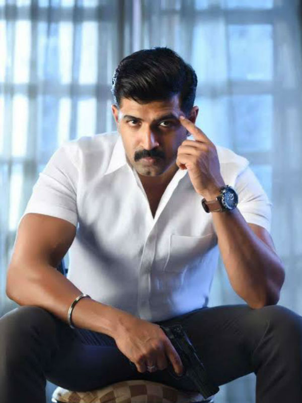 மீண்டும் இணைந்து