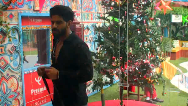 சிறைக்குள்ளும் சண்டை