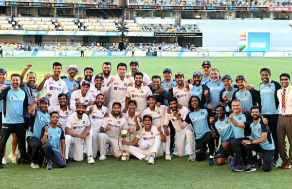 கிரிக்கெட் ரசிகர்கள்