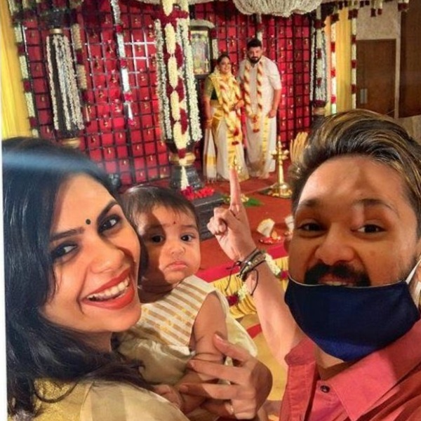 கேரள ஸ்டைலில் திருமணம் 