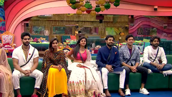 சமாதியில் ஓங்கியடித்த சசி 