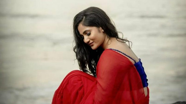 பல வாய்ப்புகளை