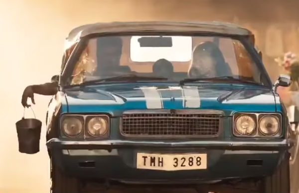 பொளக்கட்டும் பற பற