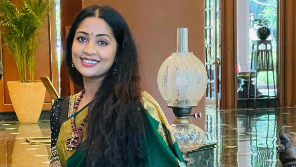 அப்படி புகழ்ச்சி 