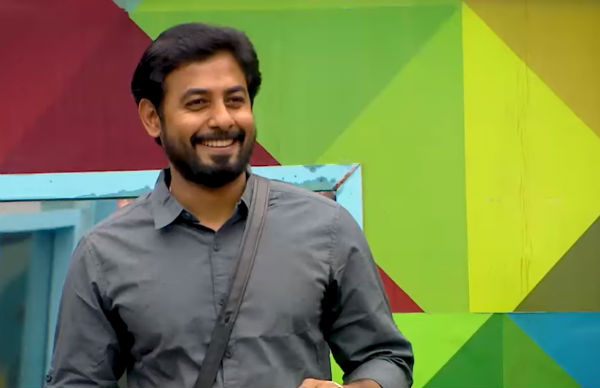 ஆரி காமெடி பேச்சு.. ஆரி காமெடி பேச்சு..