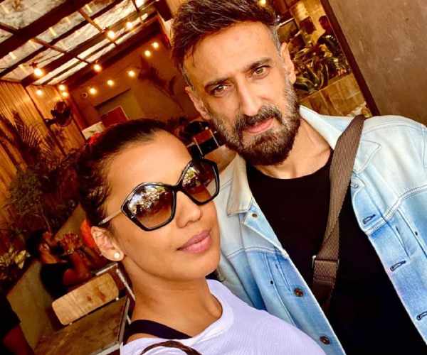 முக்தா கோட்சே முக்தா கோட்சே