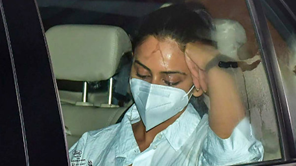 வழக்கு தொடர்ந்தார்