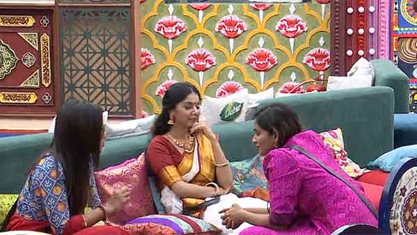 உசுப்பேத்திய சம்யுக்தா 