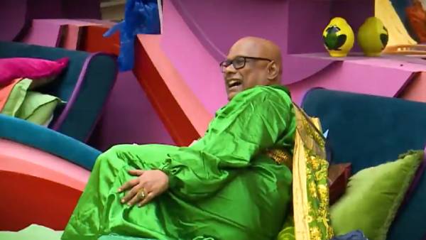 சுரேஷ் தாத்தா சேட்டைகள்