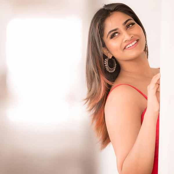 ஒழுங்காக விளையாடாமல்