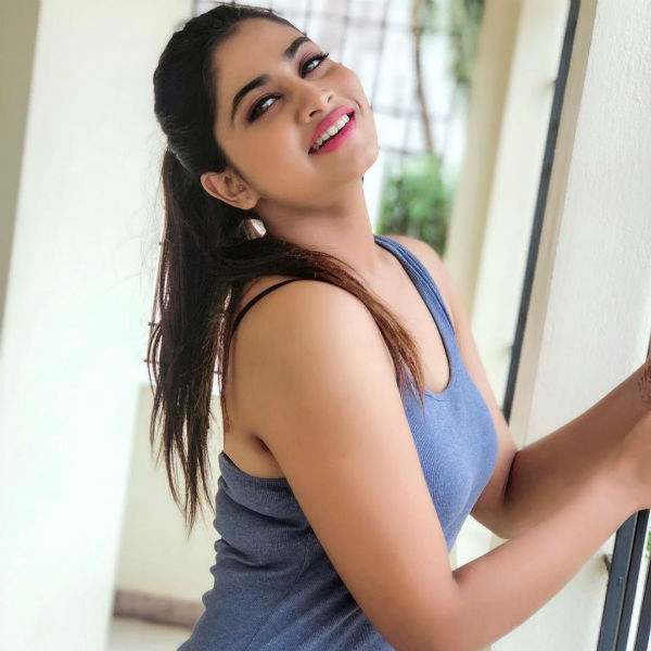 ஆயா வேலை.. 