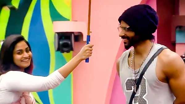 அசிங்கப்படுத்துவதை நிறுத்துங்கள் 