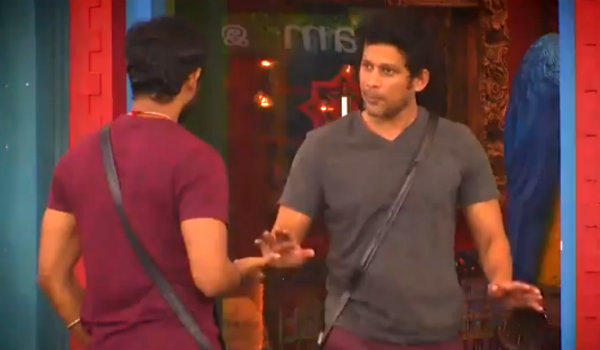 மல்லுக்கட்டும் சோம் 