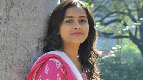 மலையாள அறிமுகம் 