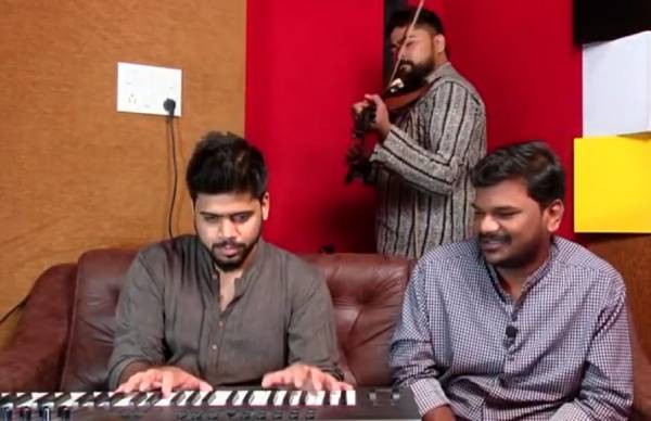 கொரோனாவிலும் வயலின்