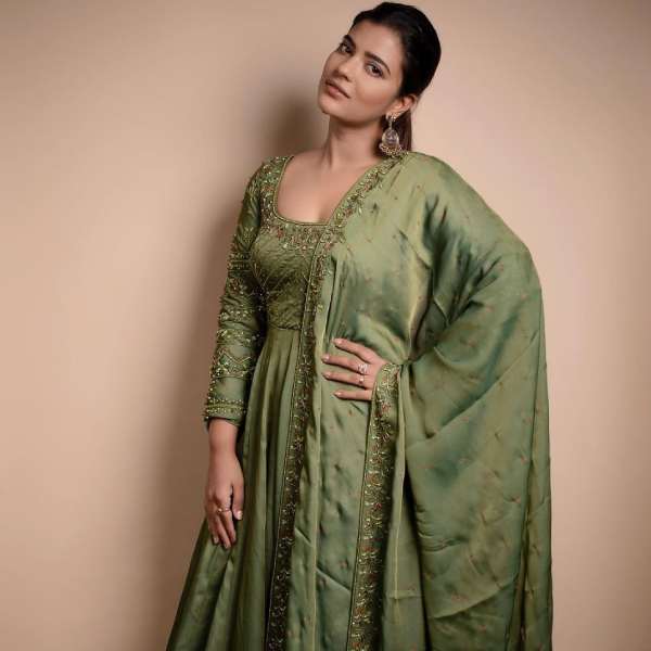 6 படங்கள் கைவசம் 6 படங்கள் கைவசம்