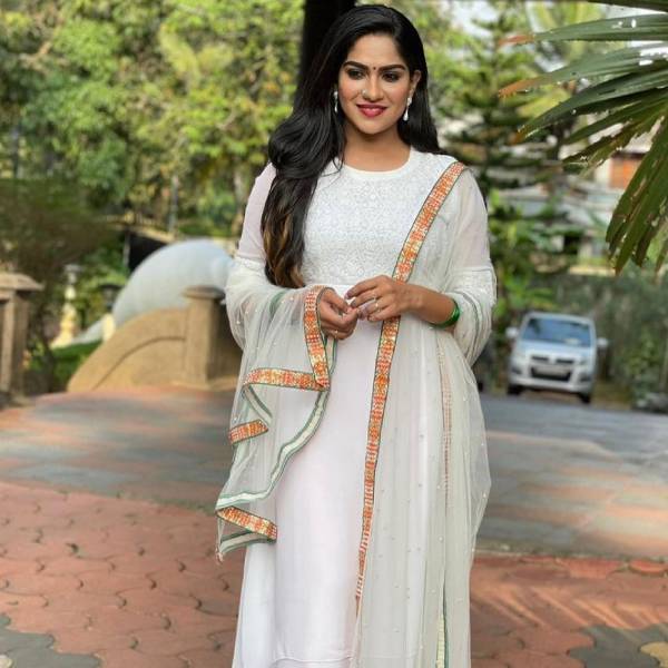 மாயமும் காதலும் 