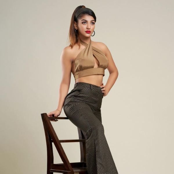  ஆபாச கமெண்ட்ஸ்