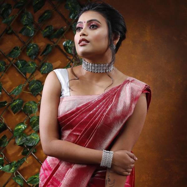 கொலை வெறி நடிப்பு 