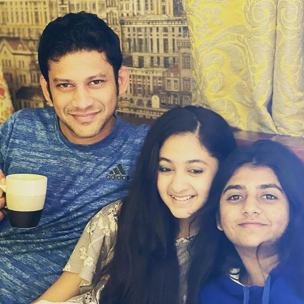 அன்பு கேங்குடன் அர்ச்சனா 