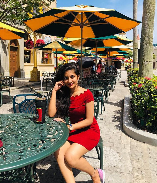 வைரலாகும் வீடியோக்கள் 