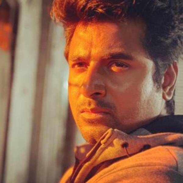 டப்பிங் வேலைகளை