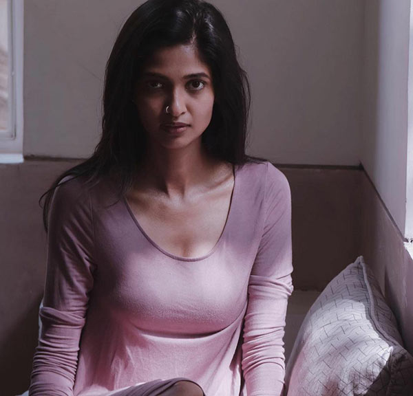 ஹெலன் தமிழ் ரீமேக்கில்