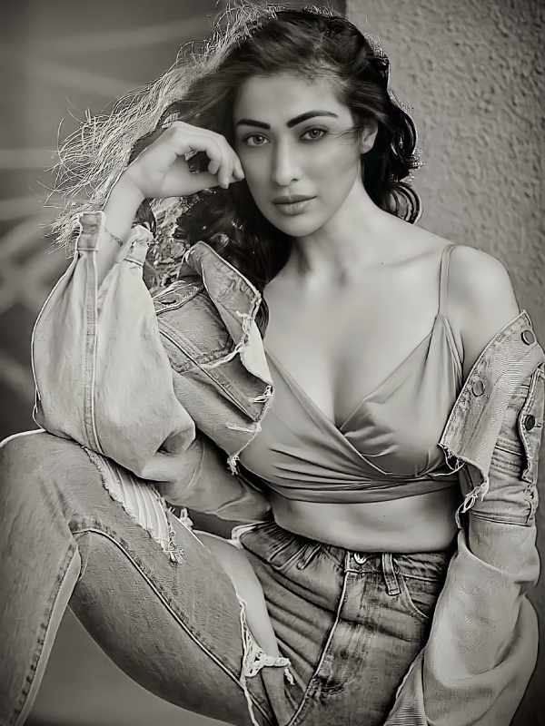 இன்ஸ்டா நடிகை 