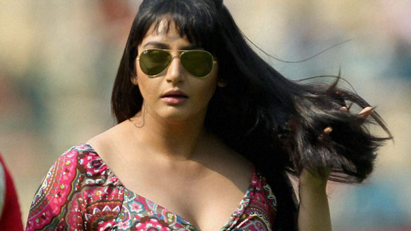 ரசிகர்களுடன் உரையாடல் 