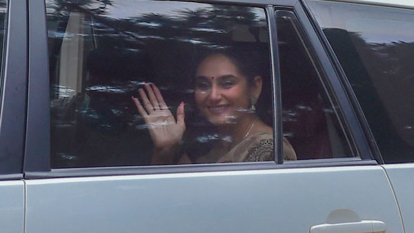 சீப்பான கமெண்ட்ஸ் 