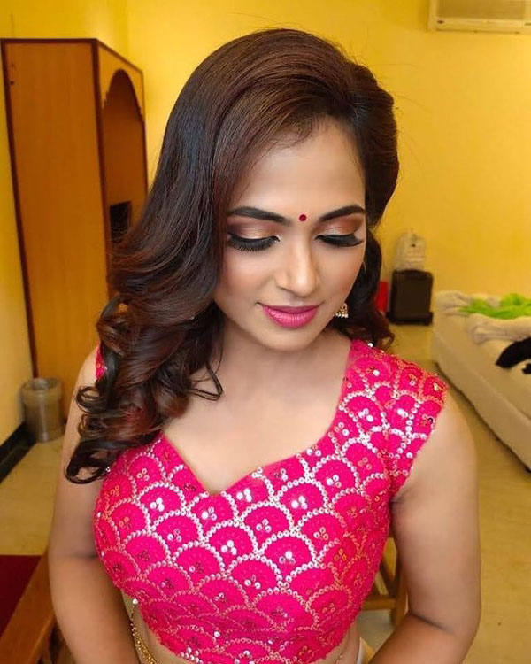 சிங்கப் பெண் 