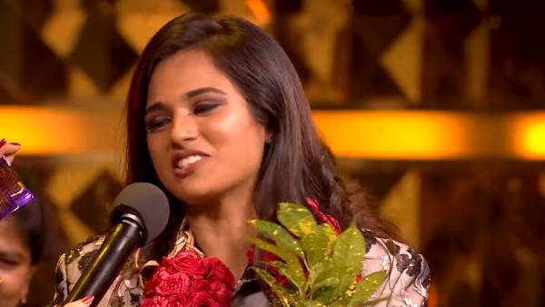 அழுத ரசிகை