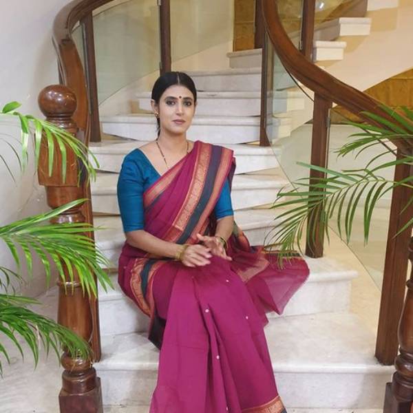 தமிழகத்தின் குயின் 